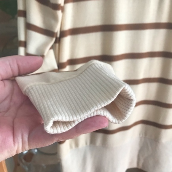 Chaser Sweater Medium - Picture 10 of 16